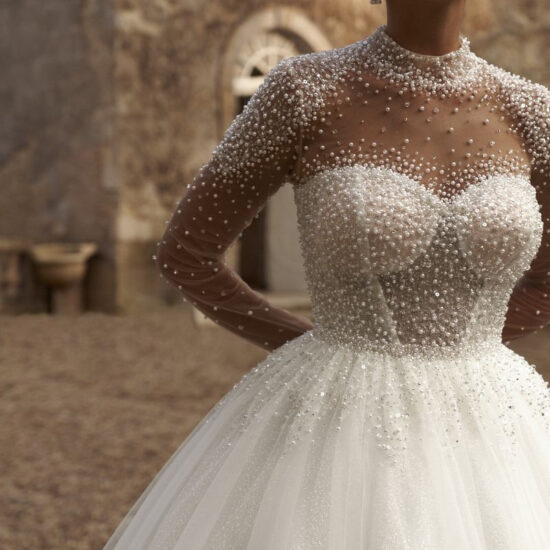 Leuphorie couture wedding gowns by Anna Sposa Group