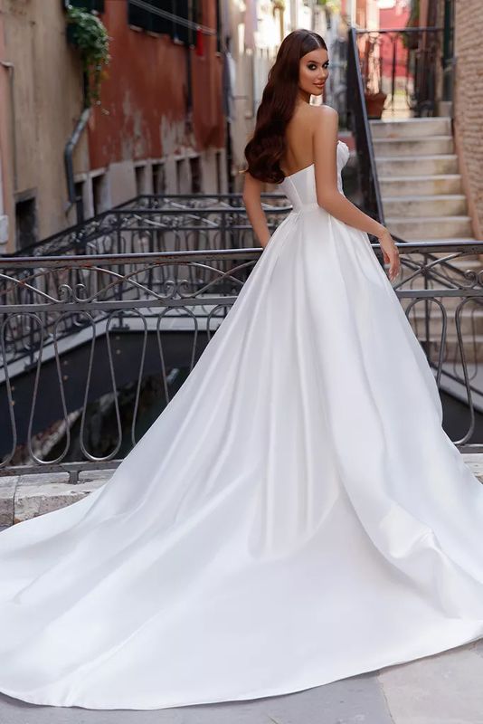 Wedding sale dress nelly